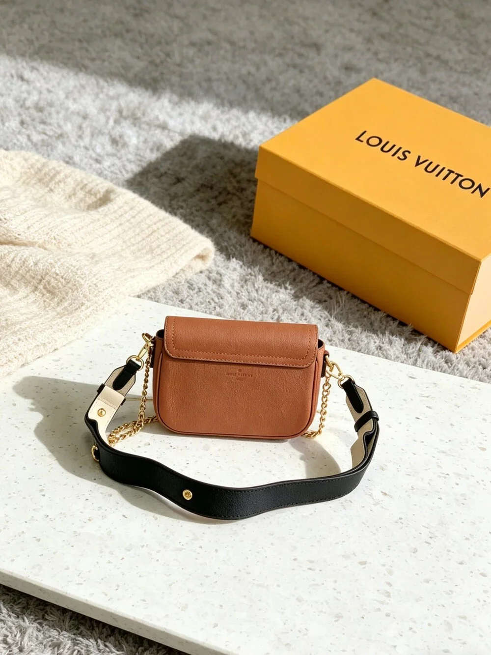 Louis Vuitton Lockme Tender Brown